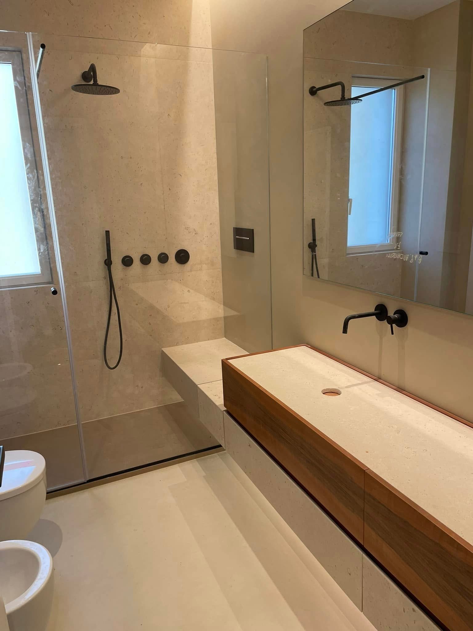 488253030 1263392968601990 3930176231724353284 n